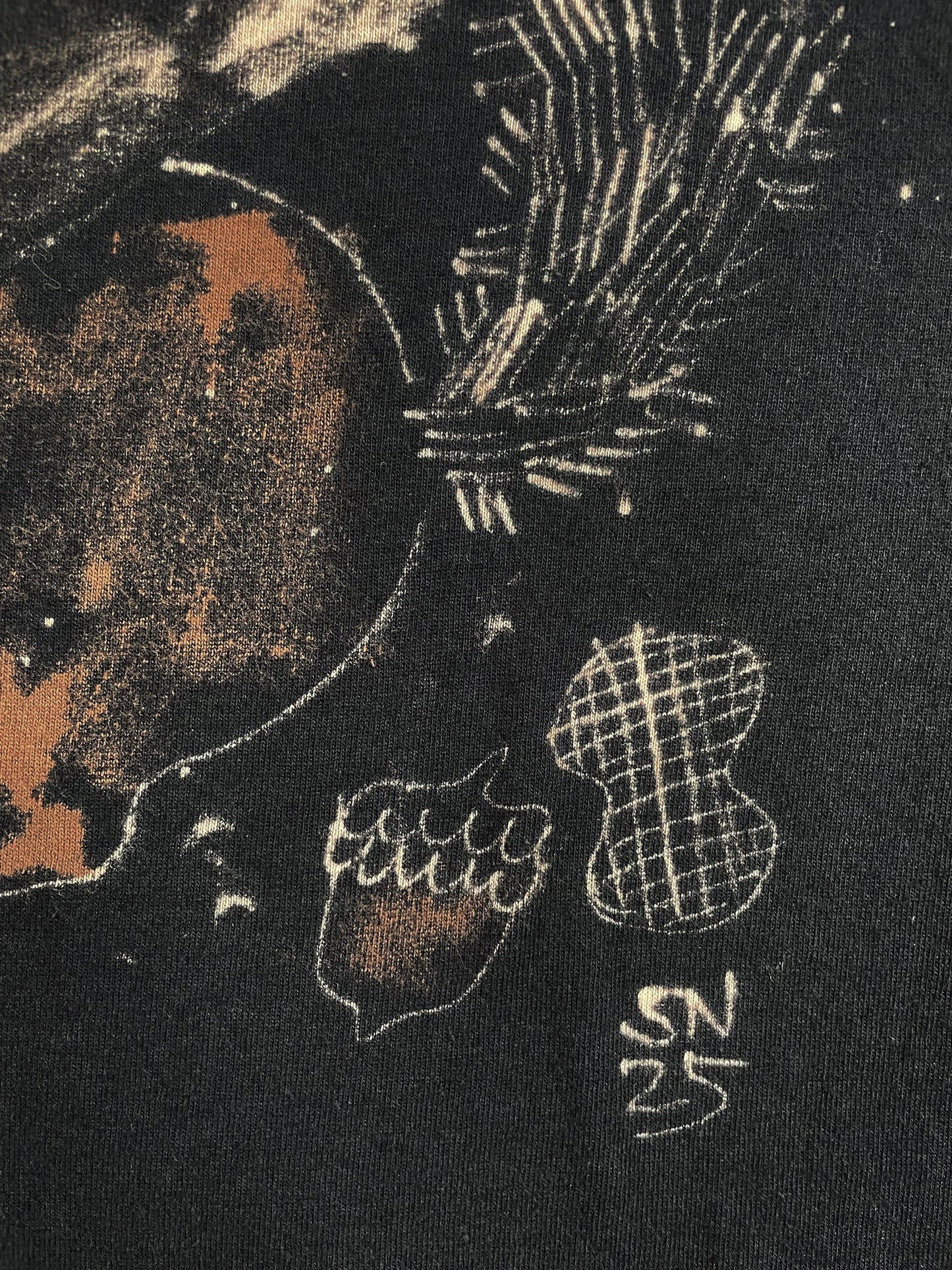 Squanta 2.0 - XL Bleach-Painted T-Shirt