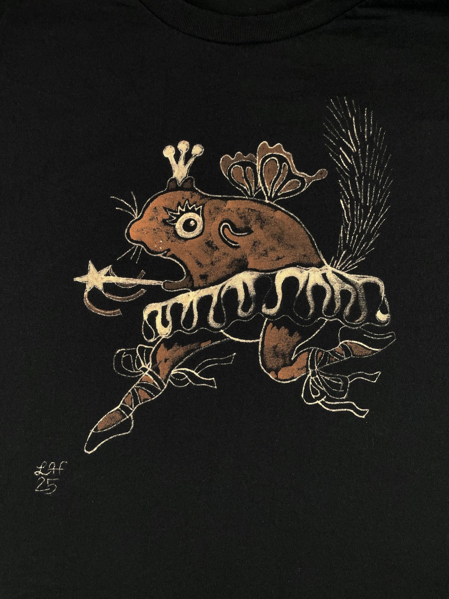 Sugar Plum Squirrel -3XL Bleach-Painted T-Shirt