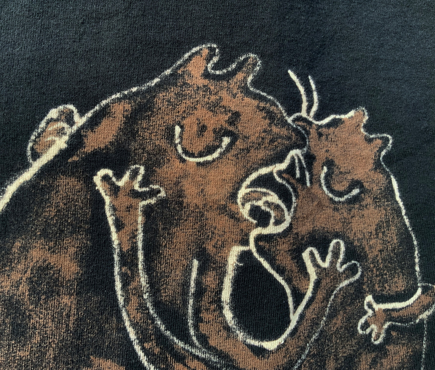 Smooching Squirrels - Medum Bleach Painted T-Shirt