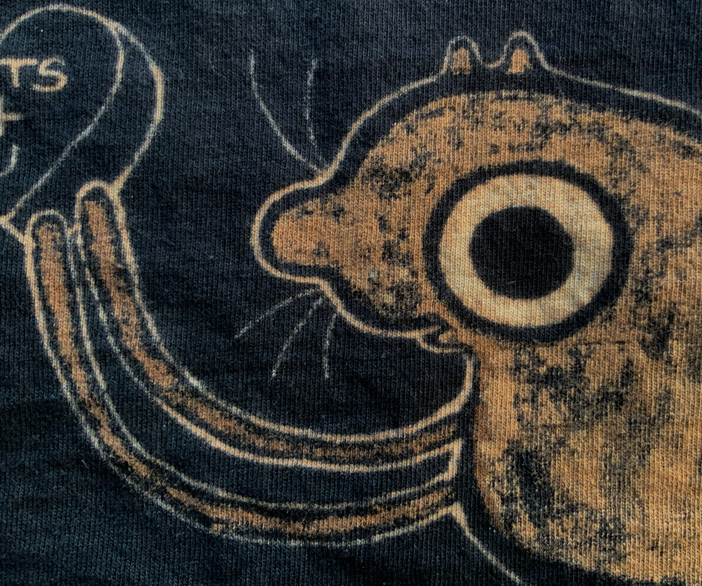 Conversation Heart Squirrel - 2XL Bleach Painted T-Shirt