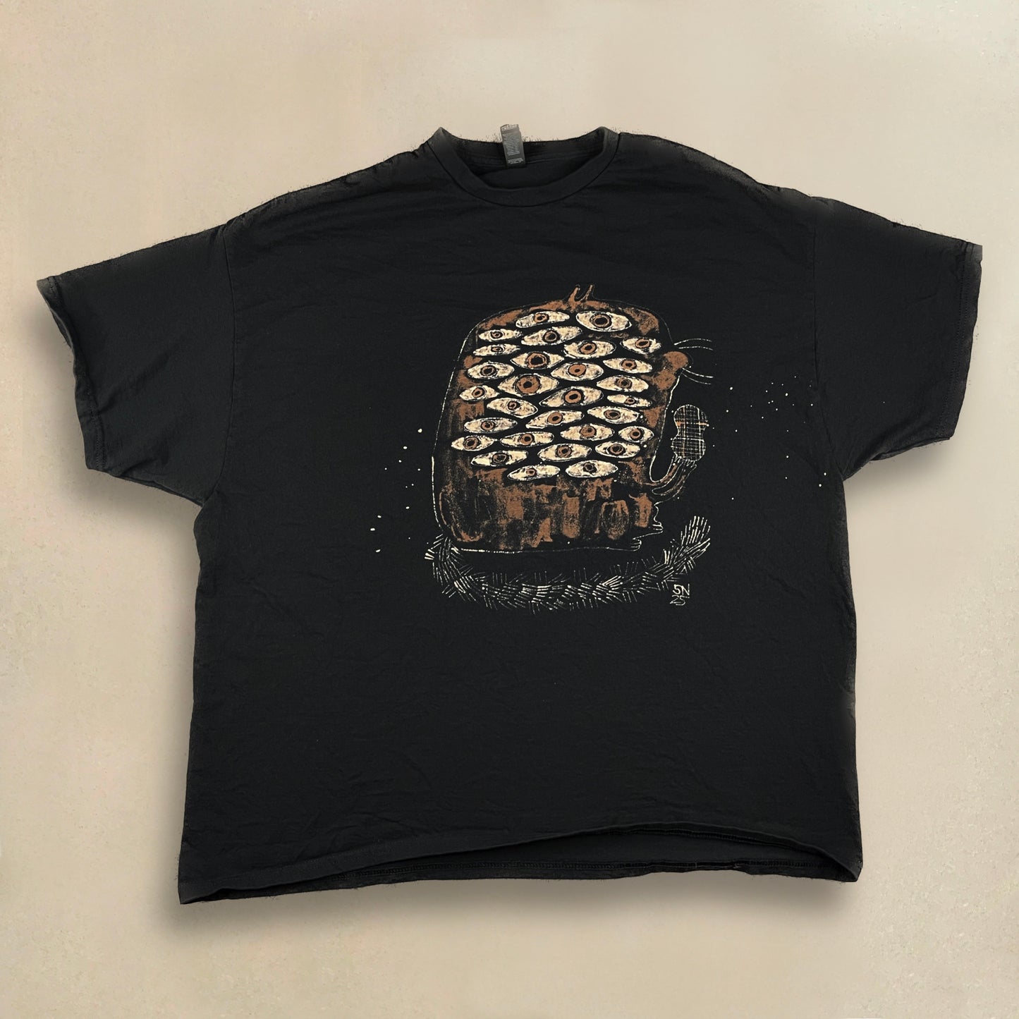 Mutated Squirrel - 3XL Bleach-Painted T-Shirt