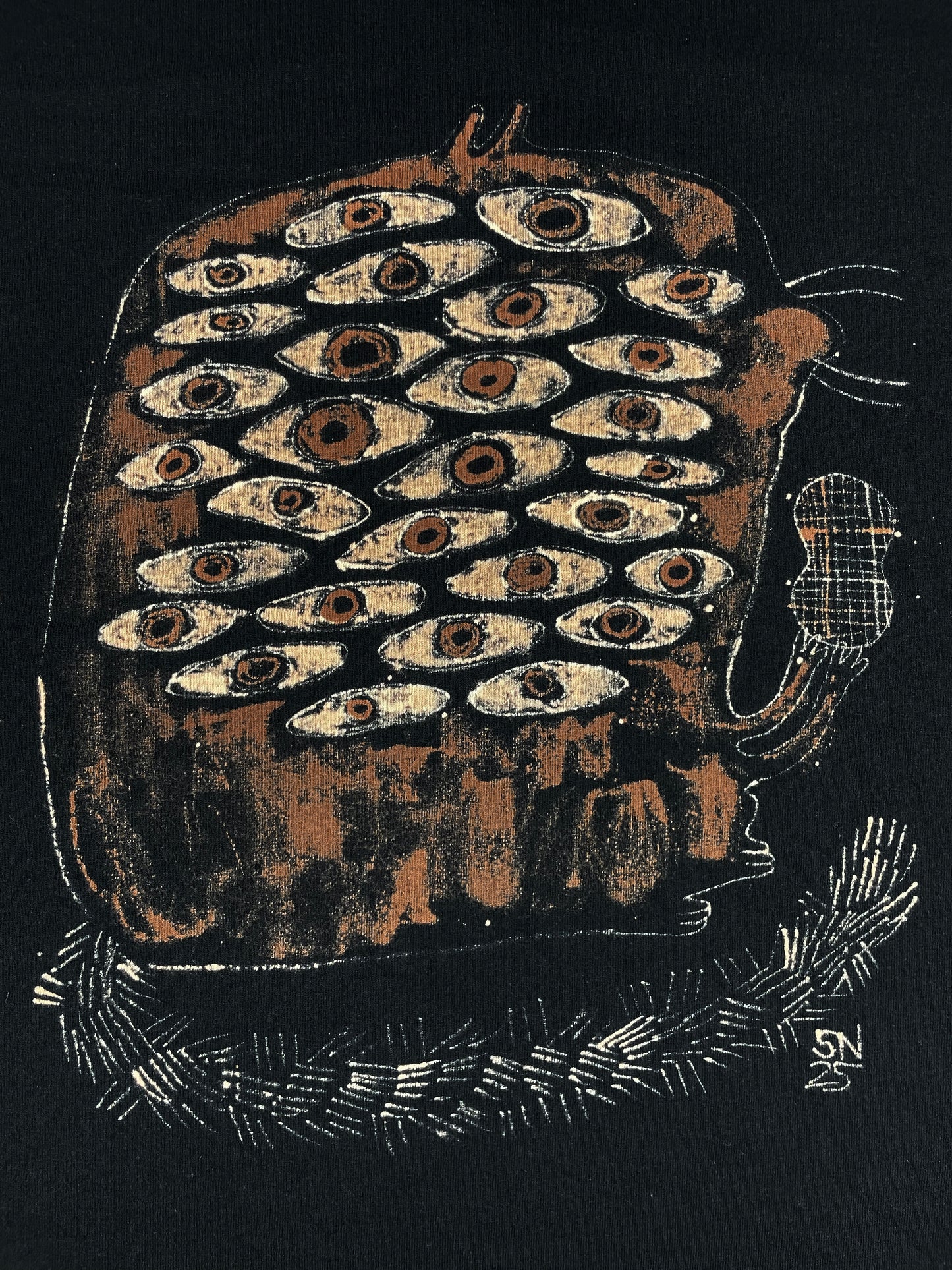 Mutated Squirrel - 3XL Bleach-Painted T-Shirt