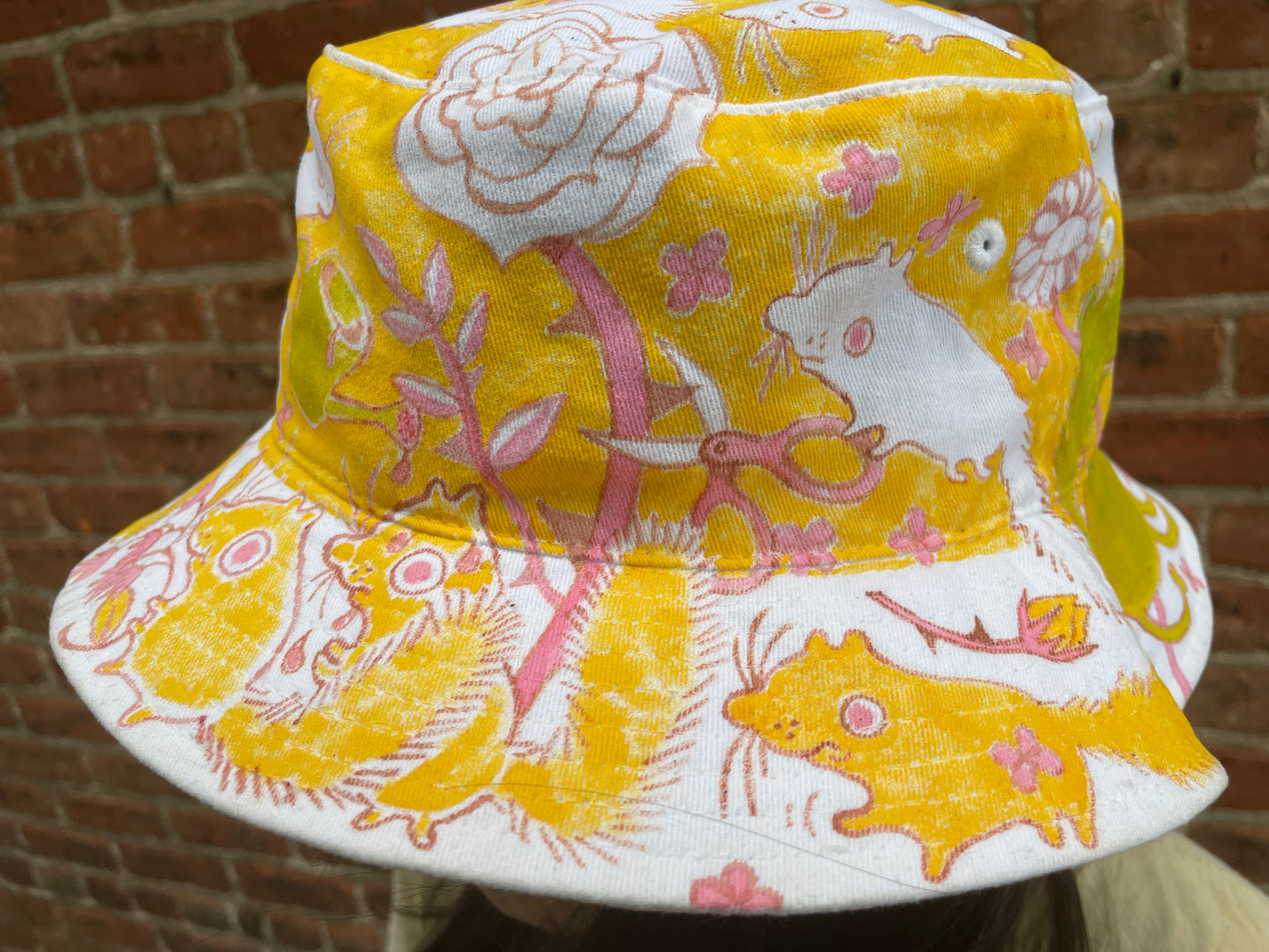Golden Botanicals Squirrels Bucket Hat - Auction for Parkinson’s Foundation