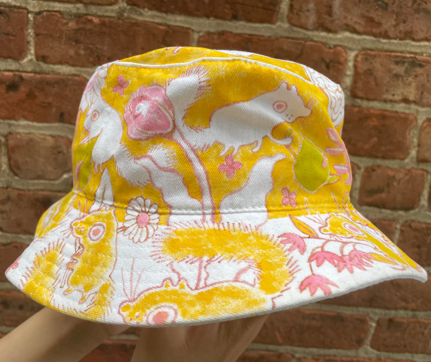 Golden Botanicals Squirrels Bucket Hat - Auction for Parkinson’s Foundation