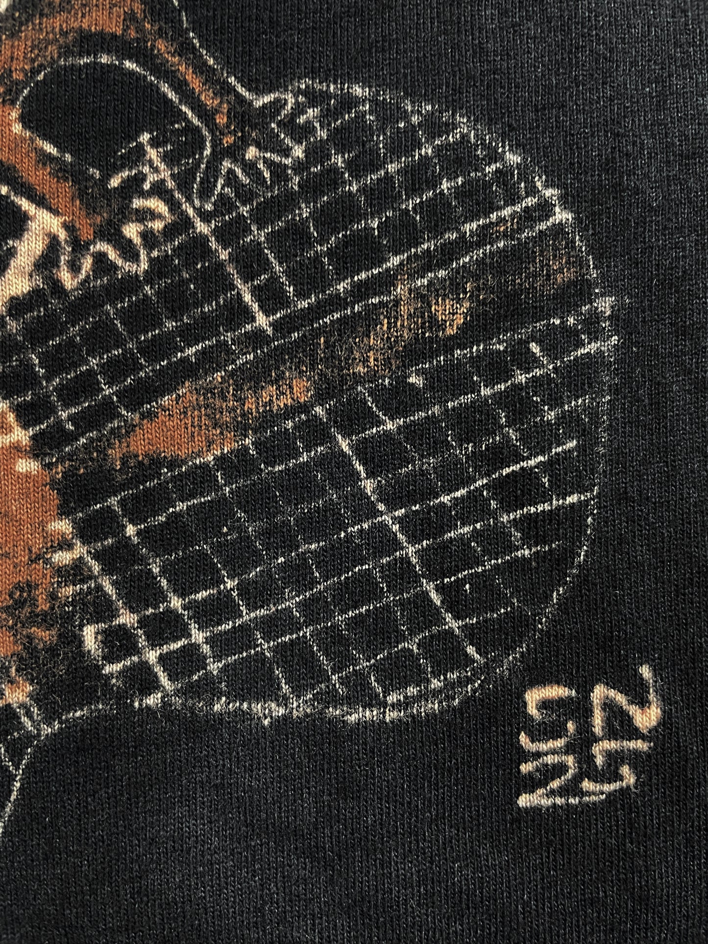 Squanta 2.0 - Medium Bleach-Painted T-Shirt