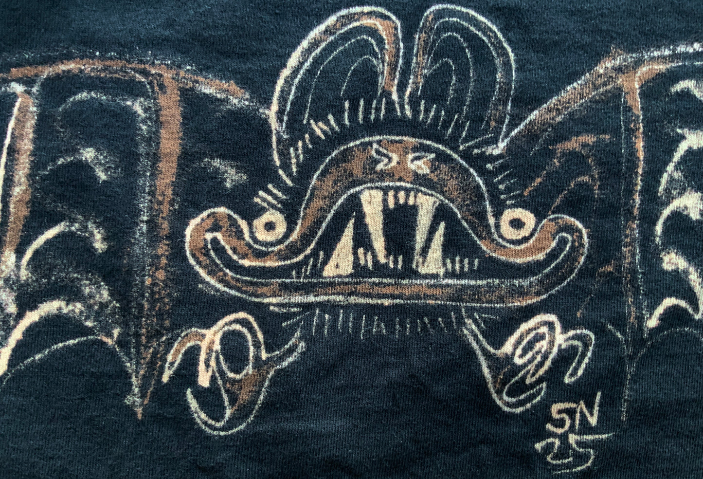 Big Bat - 2XL Bleach-Painted T-shirt