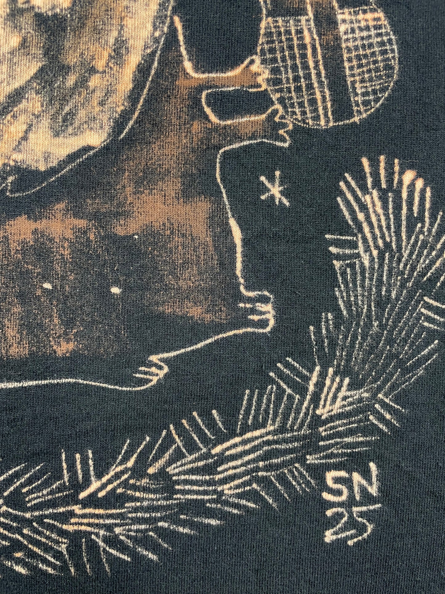 Squanta 2.0 - Large Bleach-Painted T-Shirt