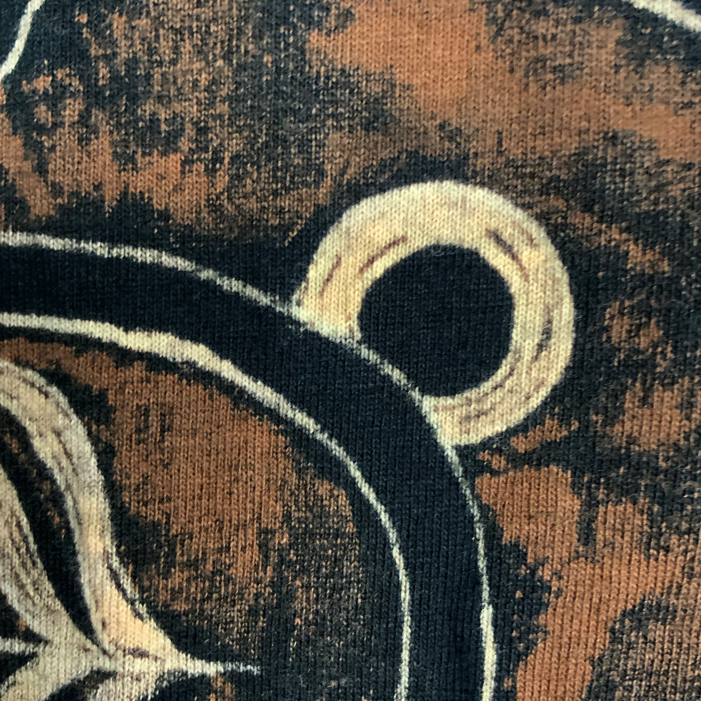 Cappuccino Squirrel - 2XL Bleach-Painted T-Shirt