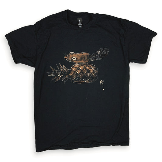 Pineapple Squirrel - Medium Bleach-Painted T-Shirt
